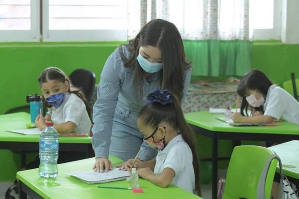 ¿El viernes 15 de marzo hay clases en Sinaloa por el megapuente?