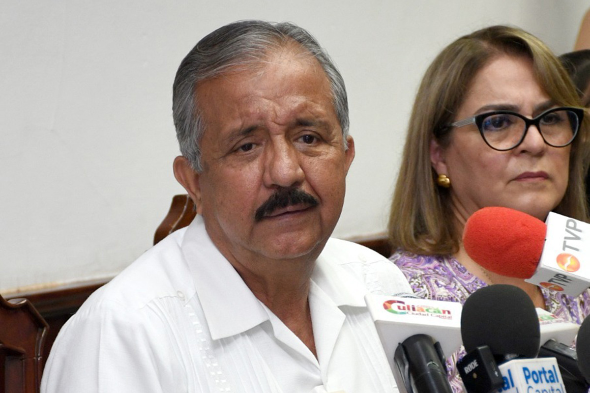 Con sesión secreta, Congreso de Sinaloa sigue juicio político contra Estrada Ferreiro