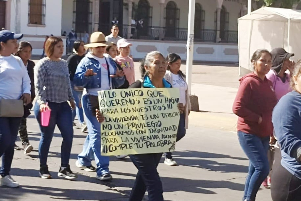 Crece en Sinaloa los desafíos para adquirir vivienda de interés social.