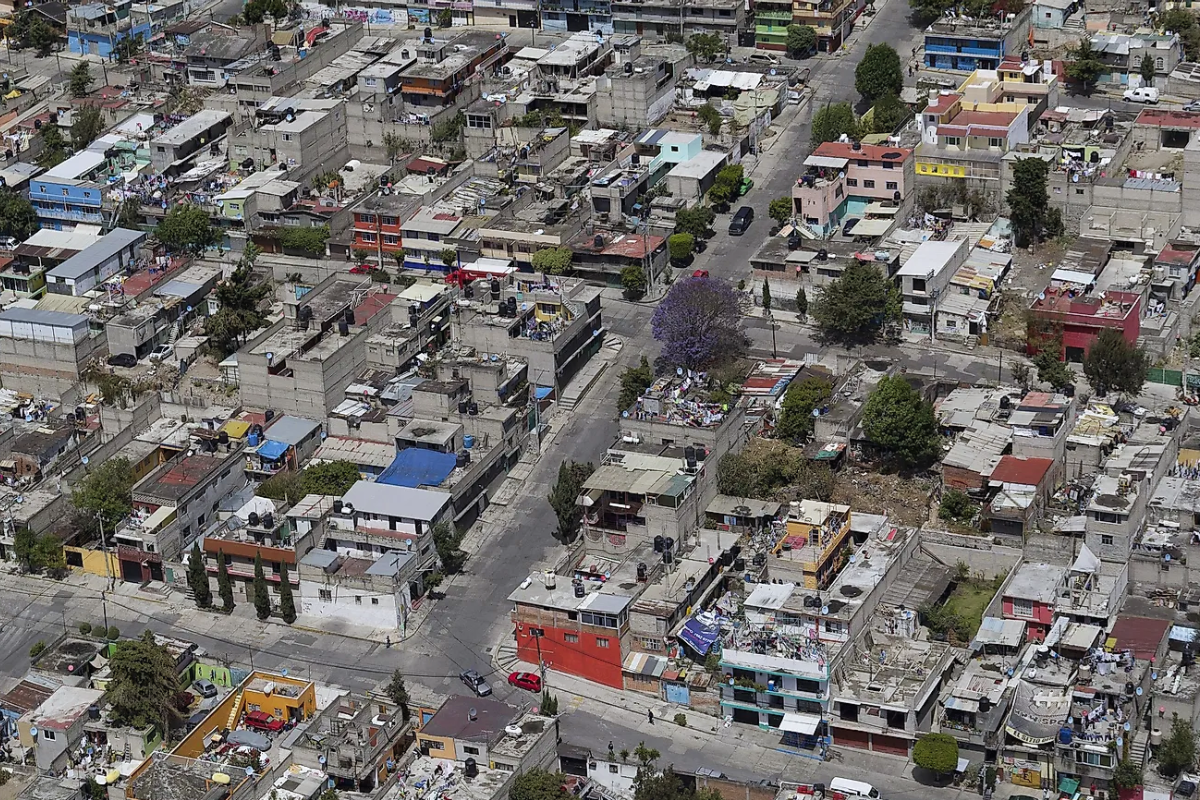 Educación financiera y pobreza en México