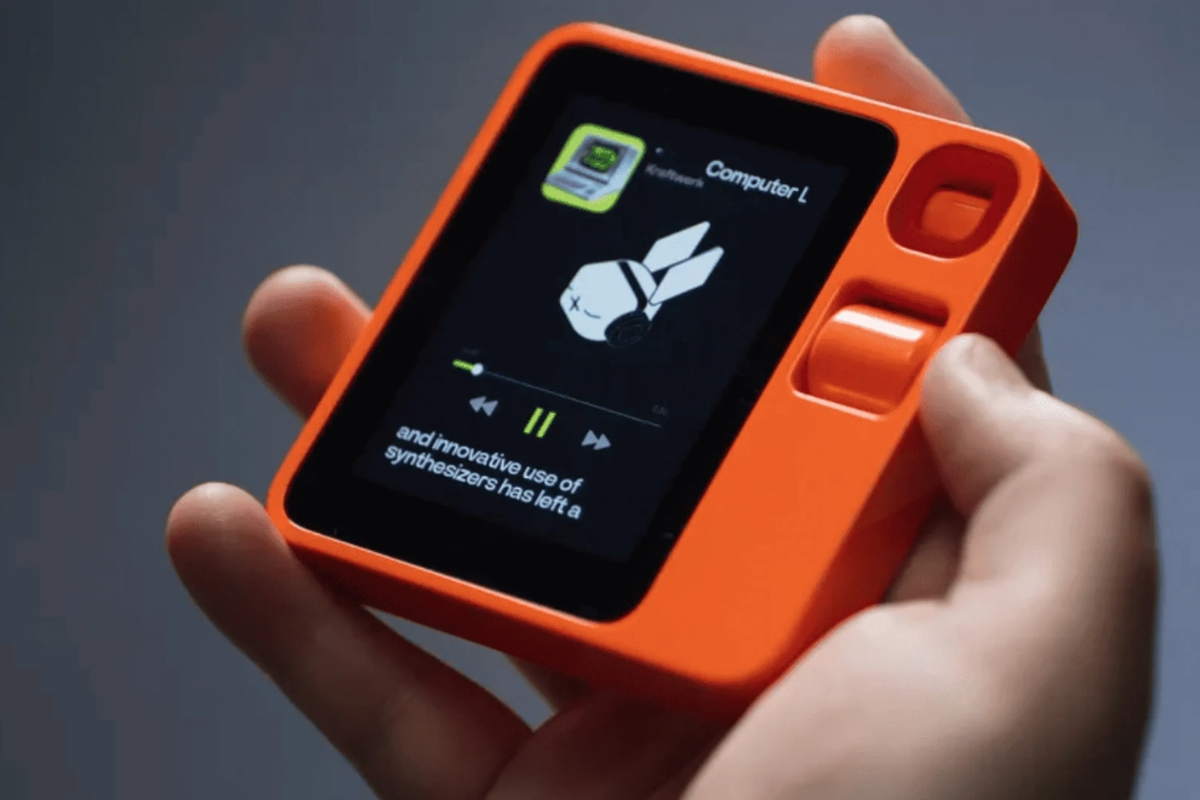 Rabbit R1 y la nueva generación de gadgets con inteligencia artificial