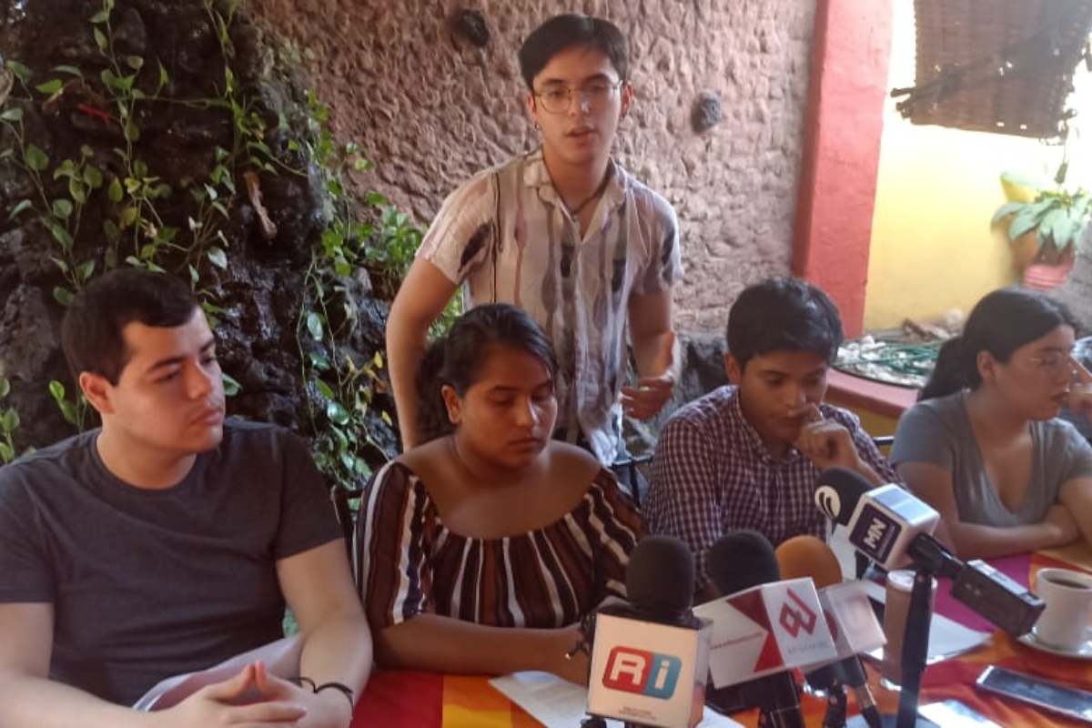 Estudiantes denunciaron actos de hostigamiento, represión y discriminación en la UAS.