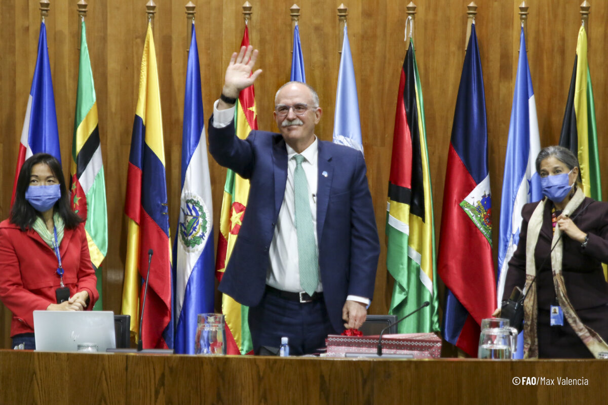 julio berdegue sacristan