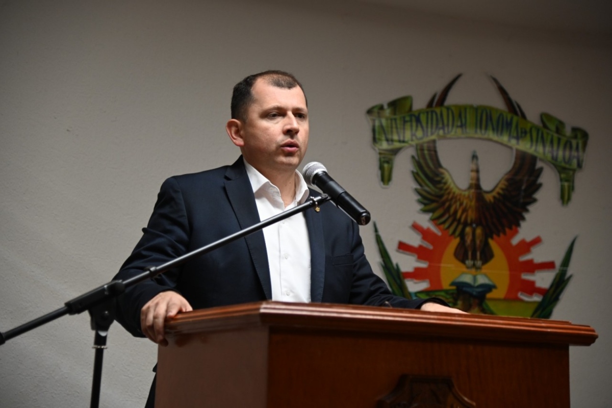 Robespierre Lizárraga, encargado del Despacho de Rectoría de la UAS.