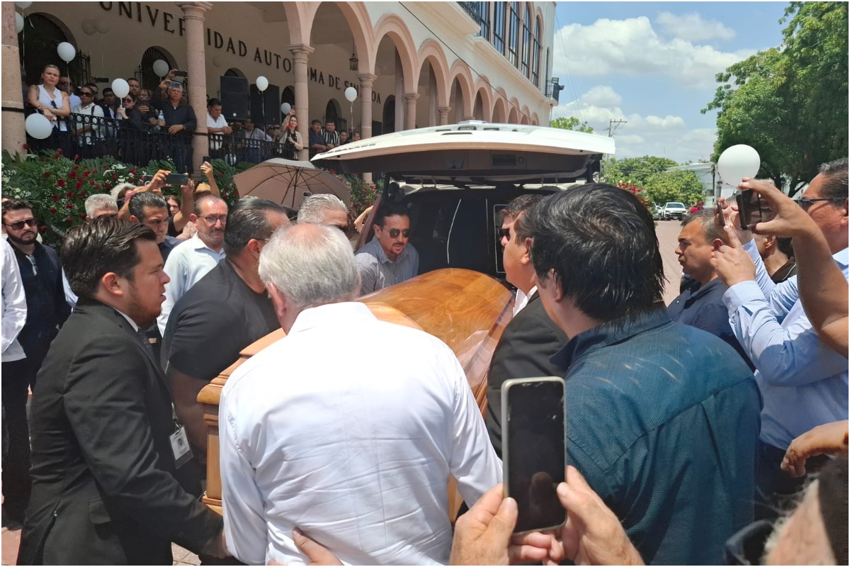 homenaje-hector-melesio-cuen-ojeda