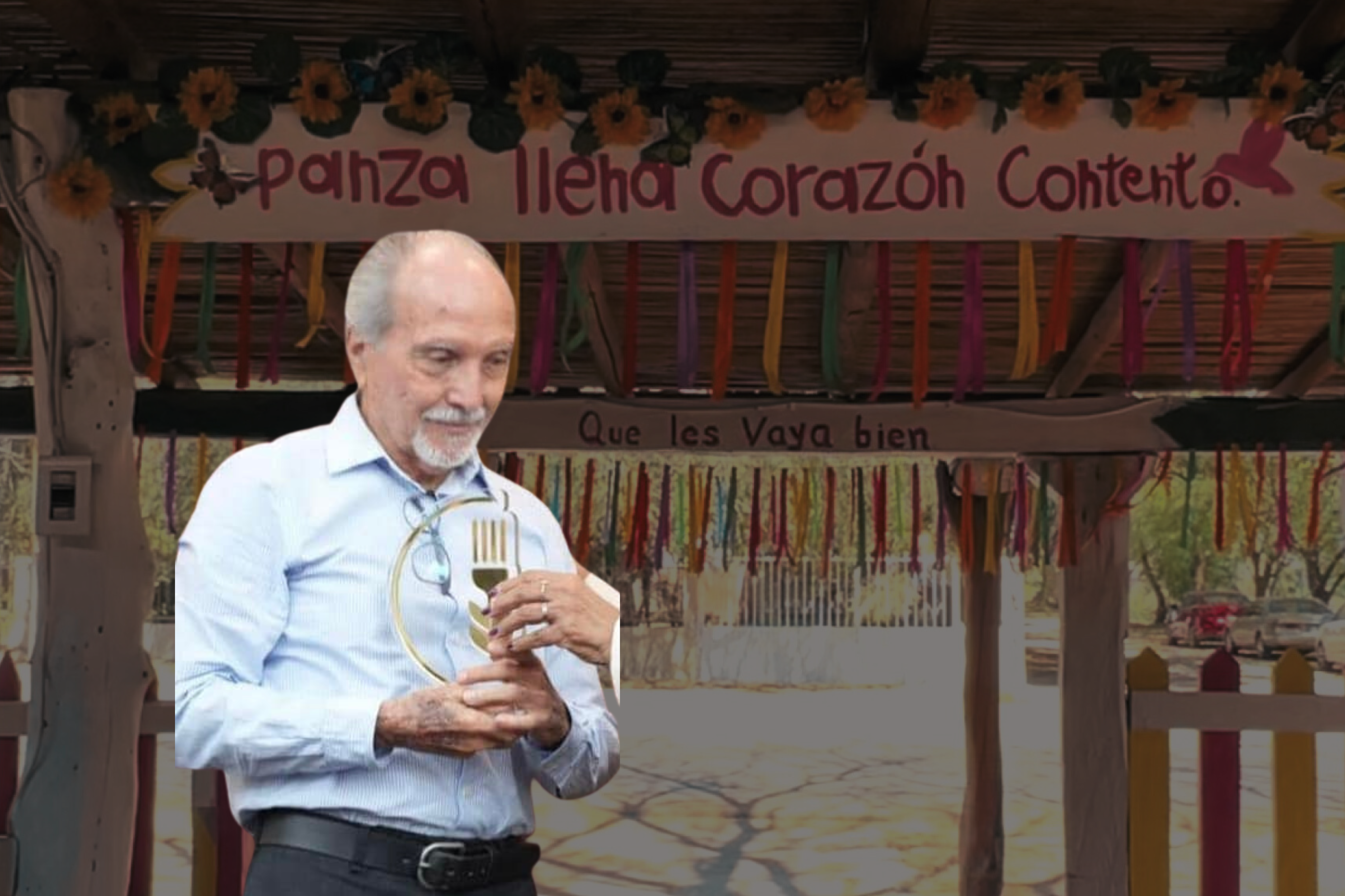 Jorge Peraza dueño de La Chuparrosa Enamorada