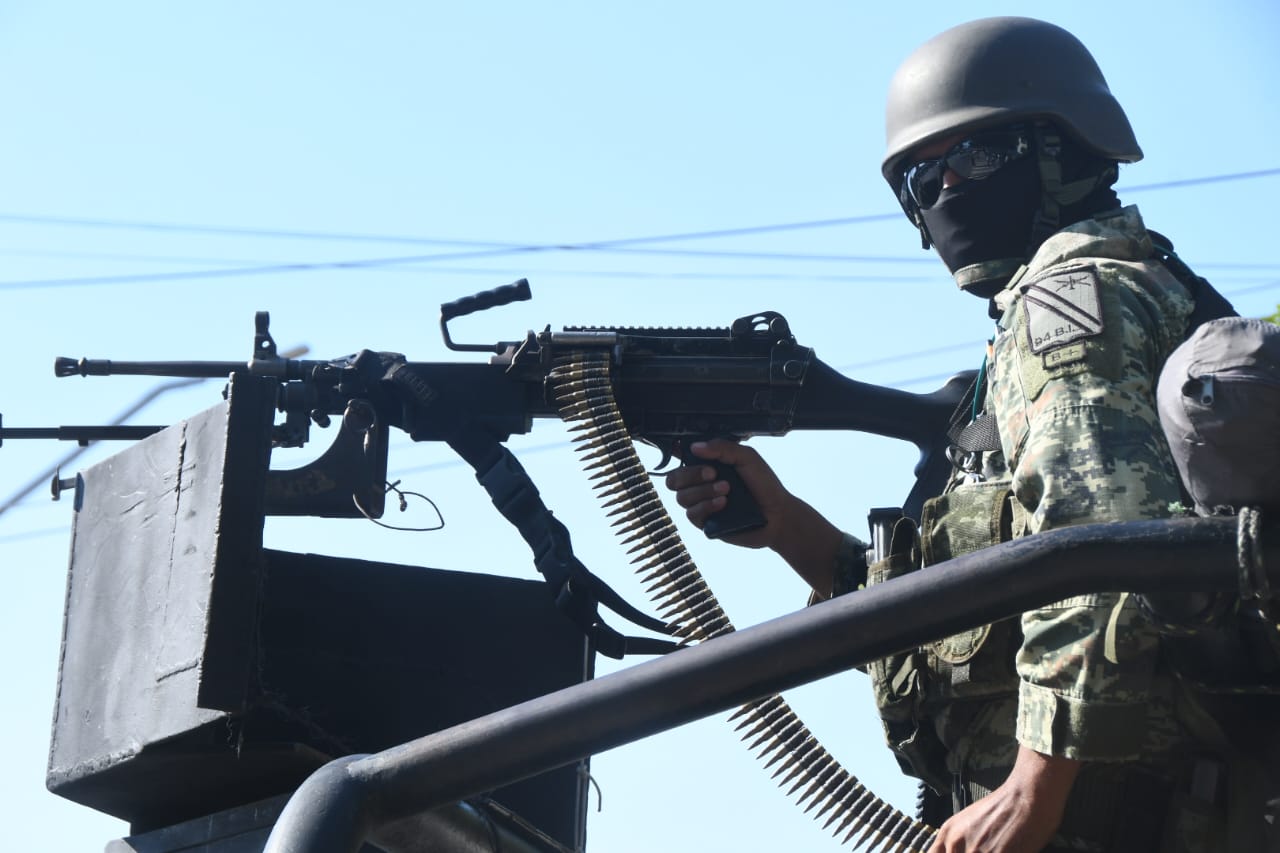 Localizan cinco cuerpos en la Laguna de Canachi; podrían ser más