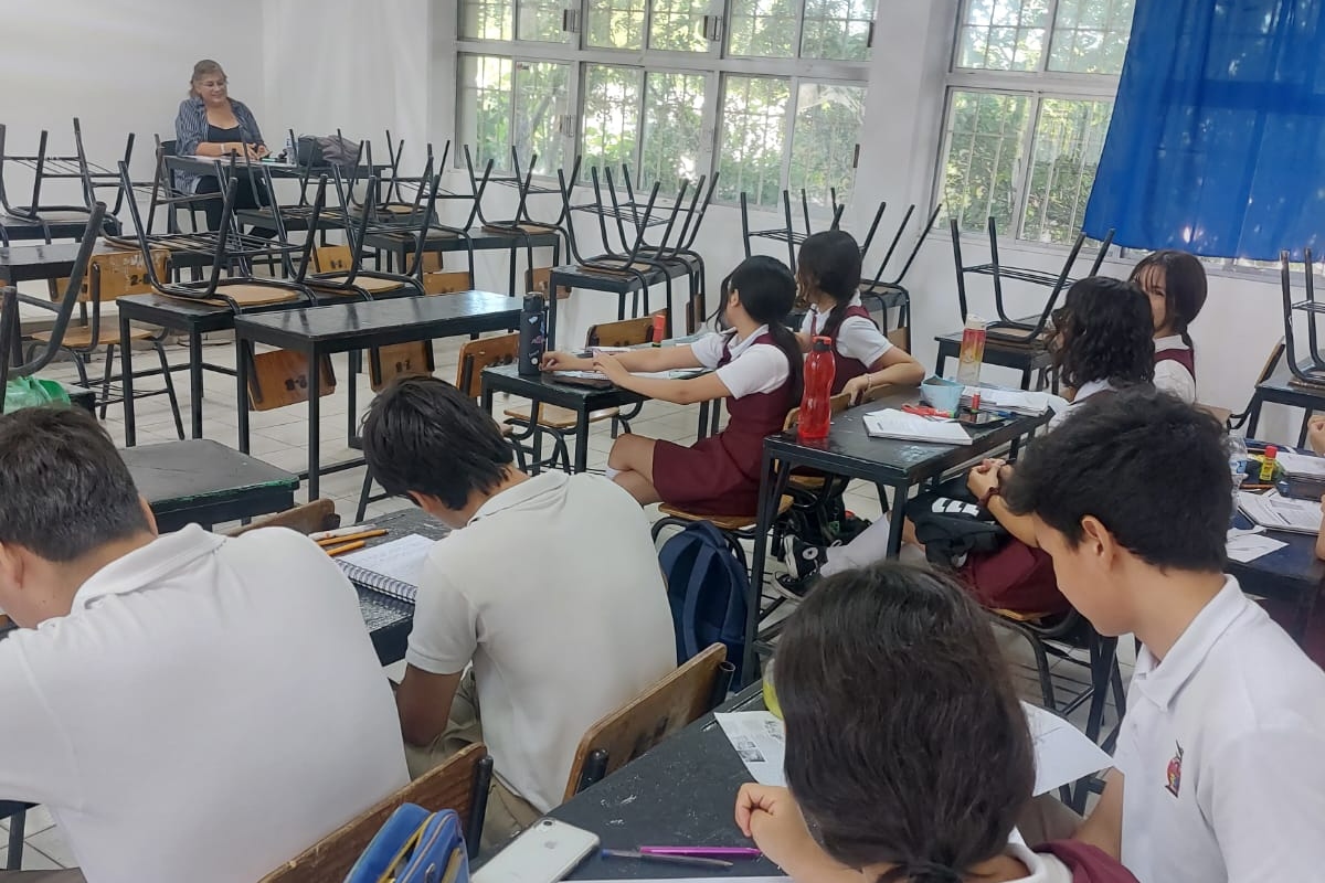 Salón de clases secundaria de Sinaloa