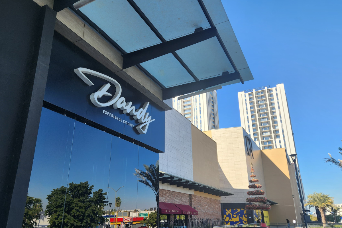 Cierran negocios de cuatro ríos, en culiacán. 21 negocios cerrados.