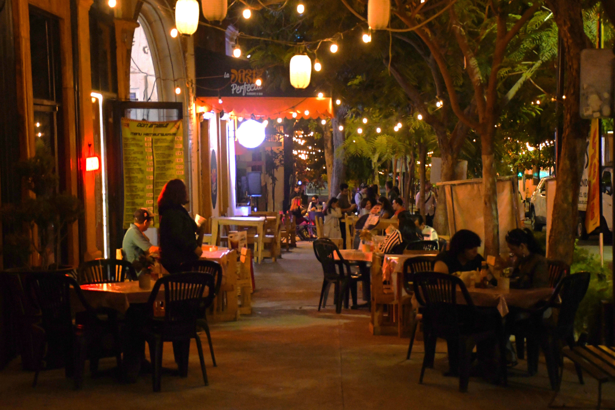 El programa “Culiacán en Movimiento” busca recuperar la economía nocturna con presencia policiaca en zonas comerciales clave. Aunque aún no hay datos concretos sobre el impacto en ventas, líderes empresariales piden extenderlo para impulsar la confianza y el consumo.