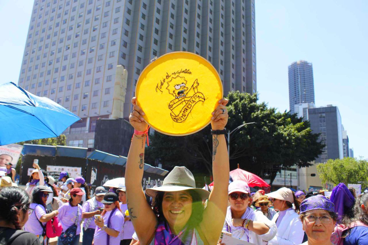 photo_5073362103754141613_y