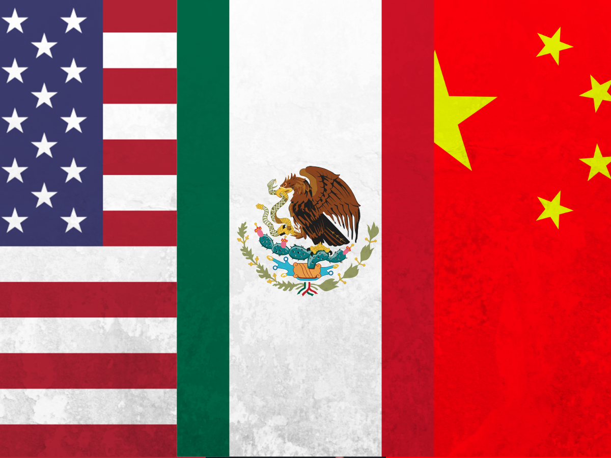 México enfrenta impactos negativos por la guerra comercial entre EE.UU. y China, como caída en exportaciones y remesas. Expertos debaten si responder con aranceles o aprovechar nuevas oportunidades.