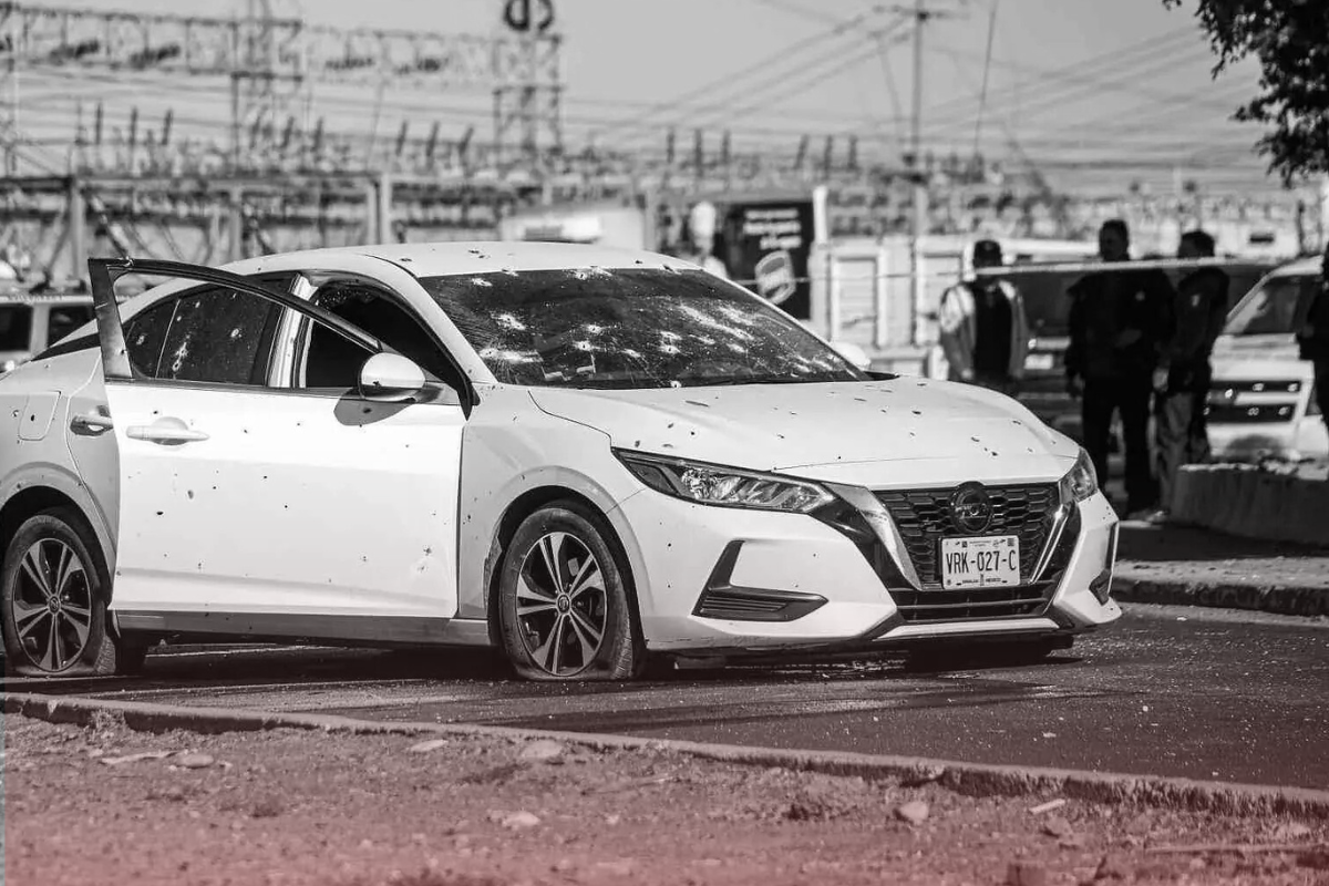 Cinco meses consecutivos de caídas anuales en las ventas de vehículos nuevos reflejan el profundo impacto económico de la violencia en Sinaloa. El déficit supera los 2 mil 764 millones de pesos.