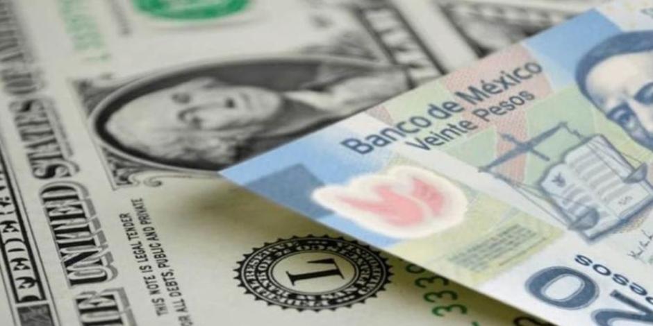 Peso mexicano pierde contra el dólar.