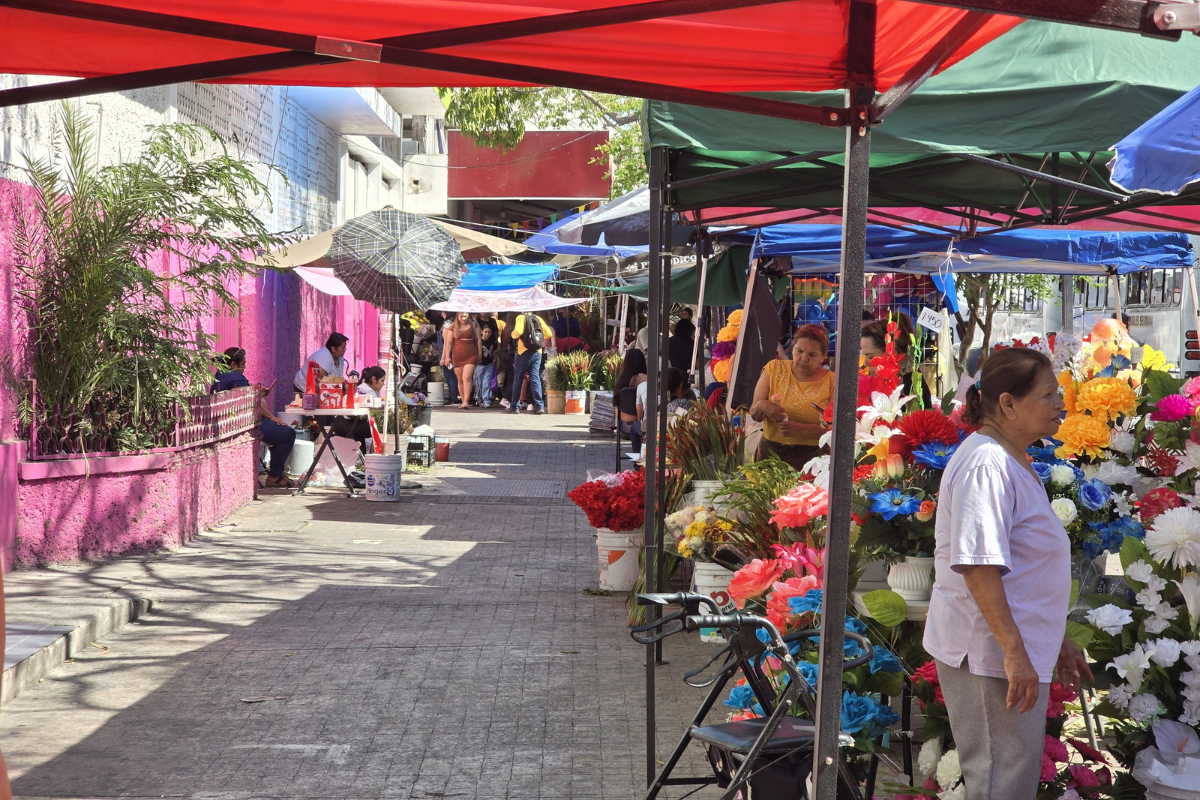 El Día de las Madres dejó más incertidumbre que ganancias para muchos negocios en Culiacán, en medio de una ola de violencia y un desplome del poder adquisitivo.