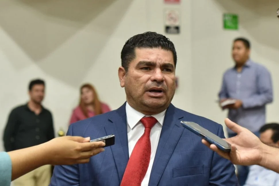 diputado rodolfo valenzuela