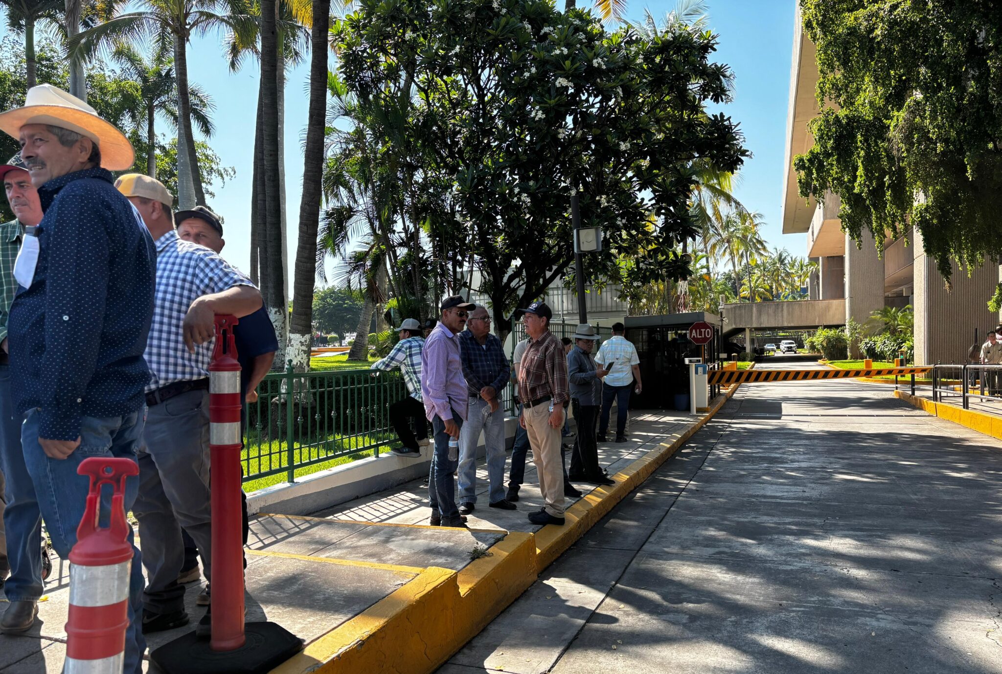 productores-protestan