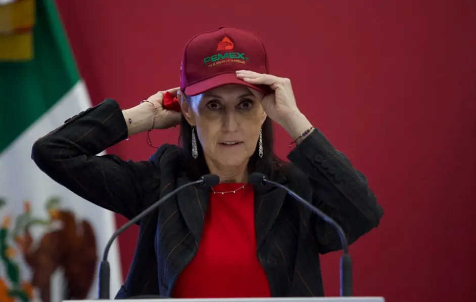 Pemex reduce 20% su deuda frente a 2018, alcanza 84,500 mdd y apunta a pagarla por sí misma en 2027, destaca Sheinbaum en conferencia matutina.