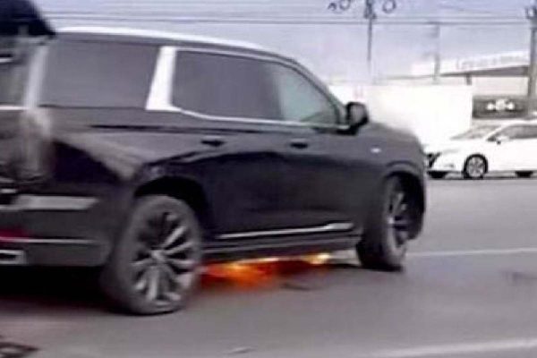 vehiculo-de-Ernesto-Vazquez-Reyna-delegado-de-la-FGR-en-Tamaulipas-600x400