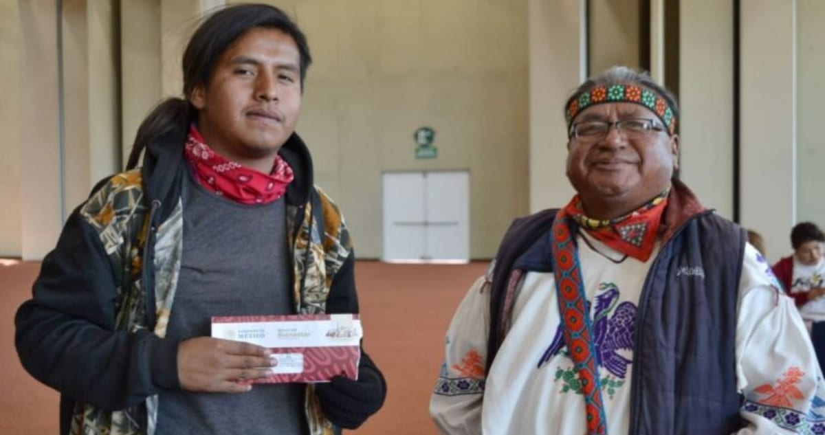 jovenes-construyendo-1