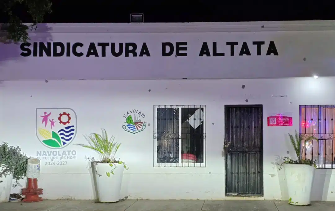 Tras ataques armados y el asesinato de una mujer en Navolato, el gobernador remitió a la vocería oficial.