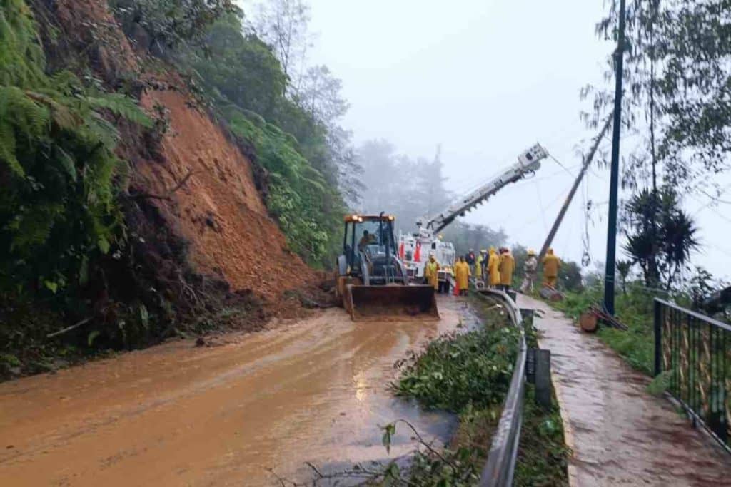 carreteras-lluvias-danos-Veracruz-1024x683