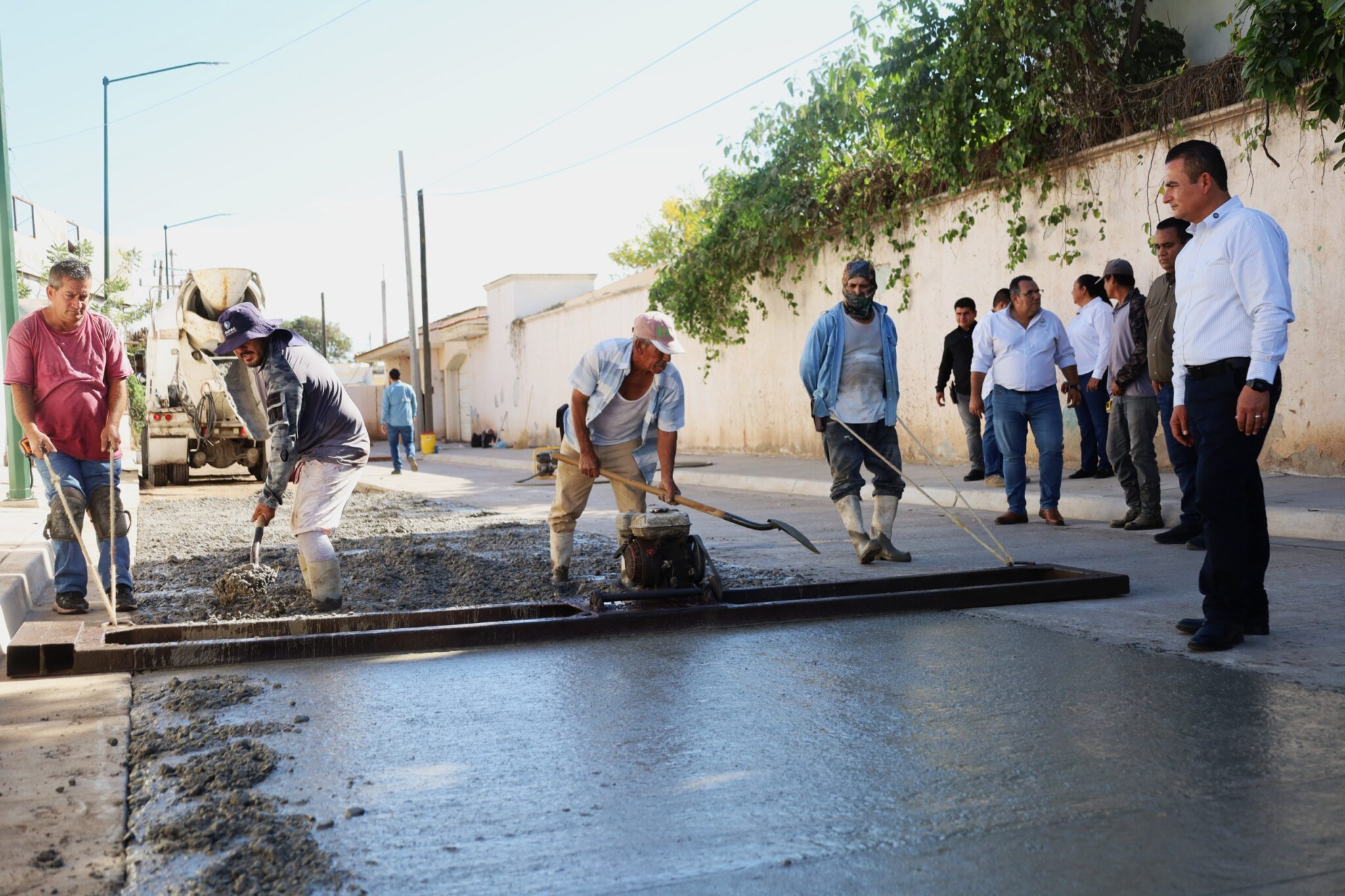 2025-12-08_08-13-43_supervision_de_obra_col_heriberto_zazueta