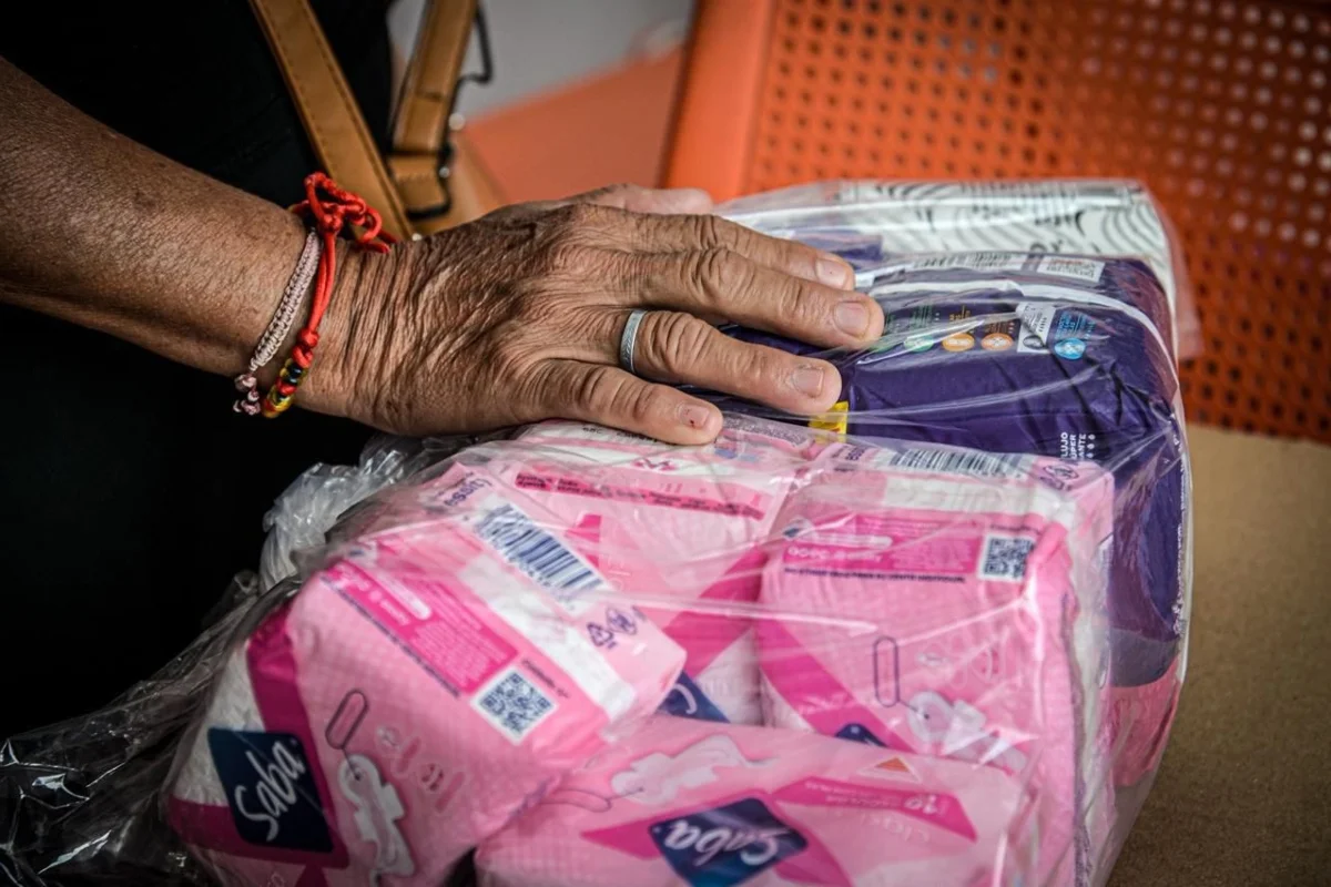 entregan-insumos-gestion-menstrual