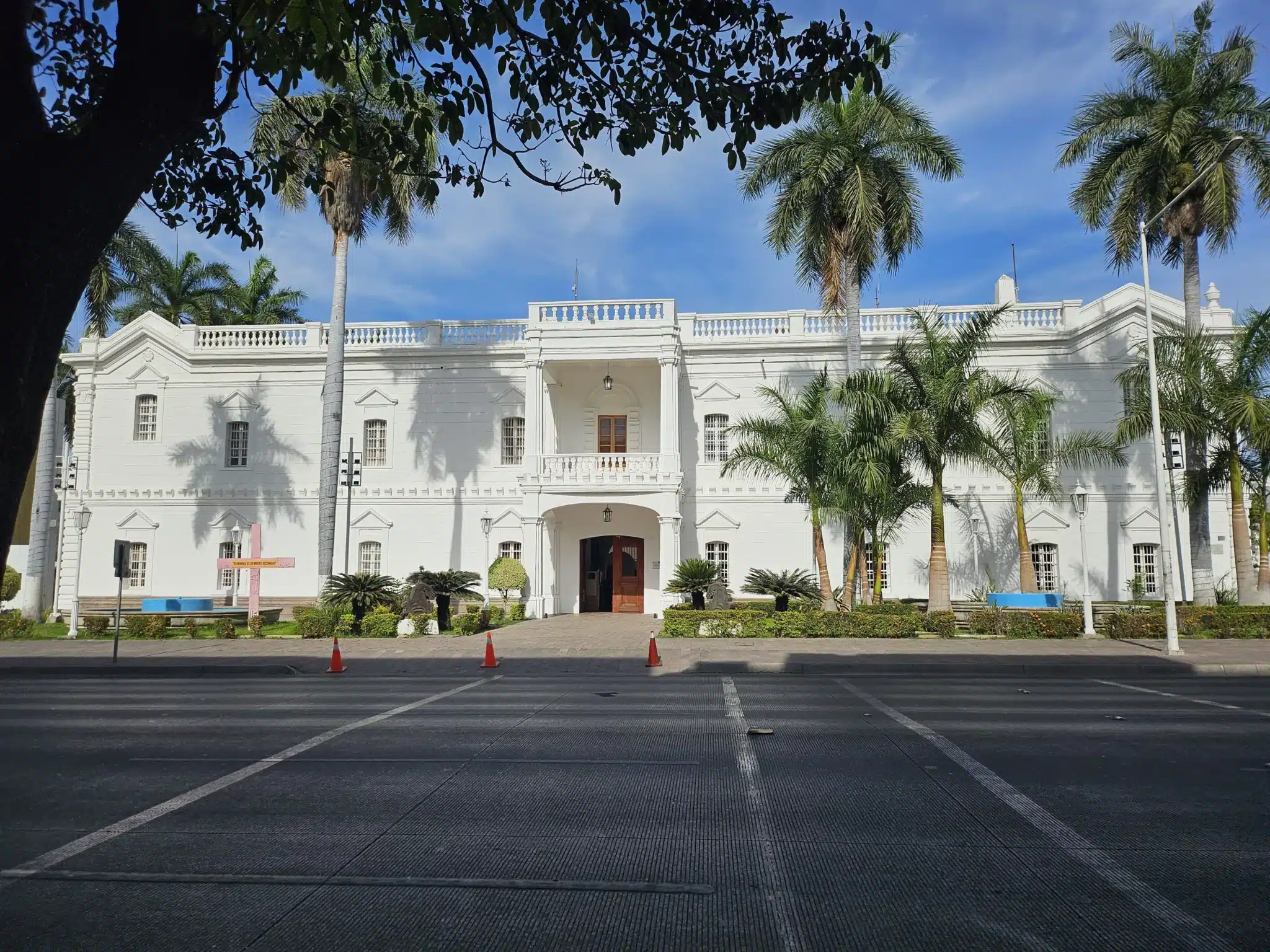 Investigan a funcionarios del ayuntamiento.