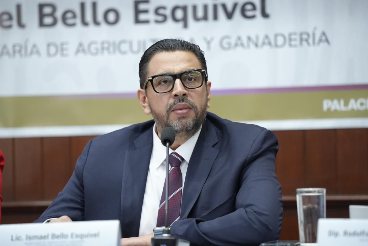 bello-esquivel