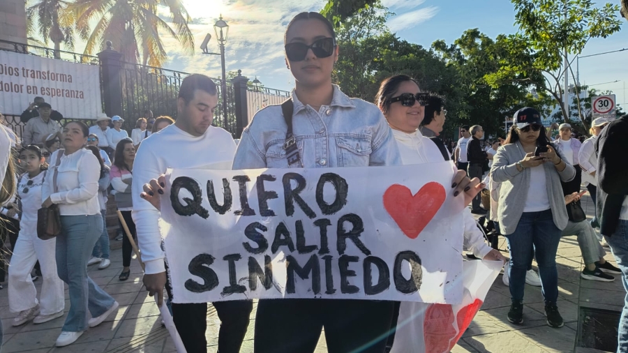 063e5b0becf4f6ae2bcbc20cb90e9a3b_XL