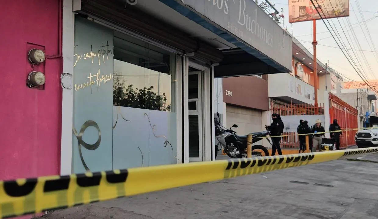 Las ventas por San Valentín en el centro de Culiacán no alcanzaron ni la mitad de lo esperado, marcadas por la crisis económica, la inseguridad y el abandono de los regalos ostentosos.