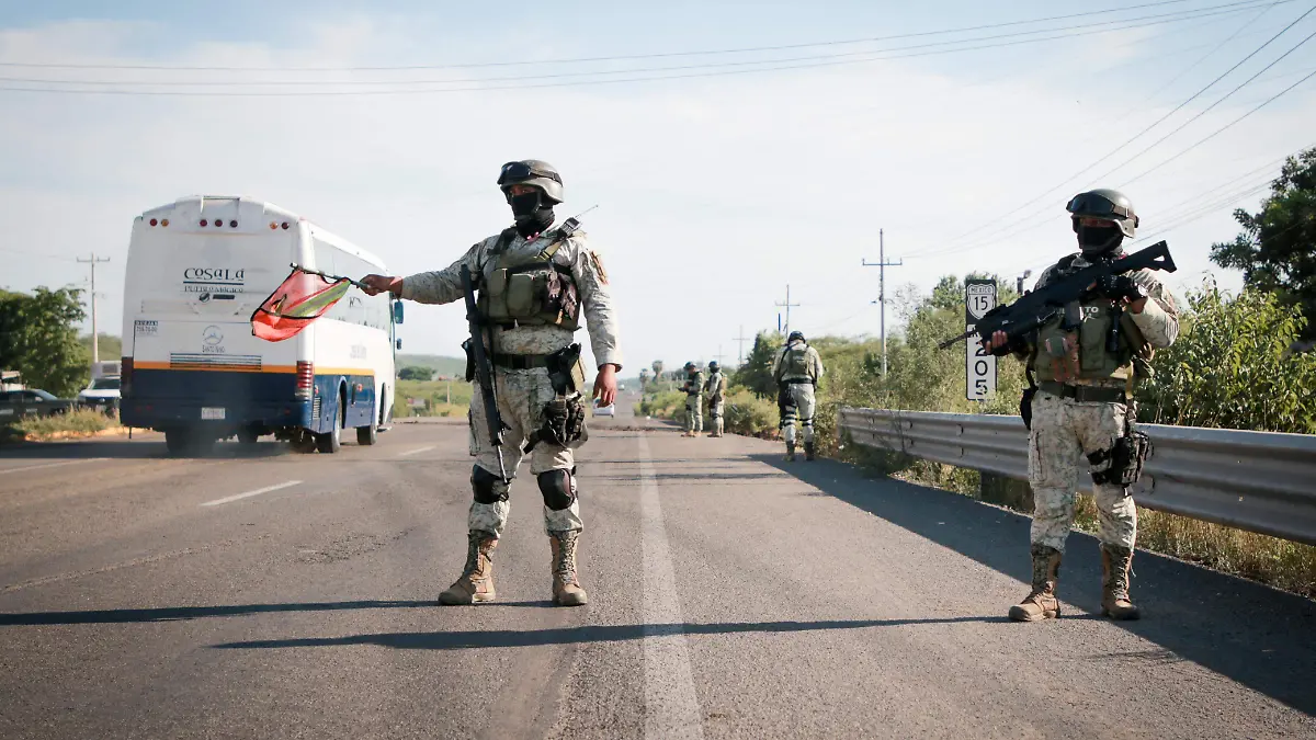 Robo de vehículo en carretera en Sinaloa disminuyen